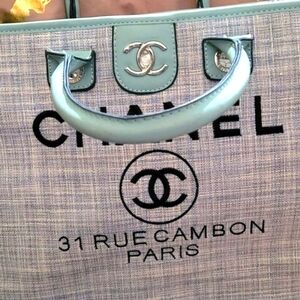 Beutiful CH bag new bag